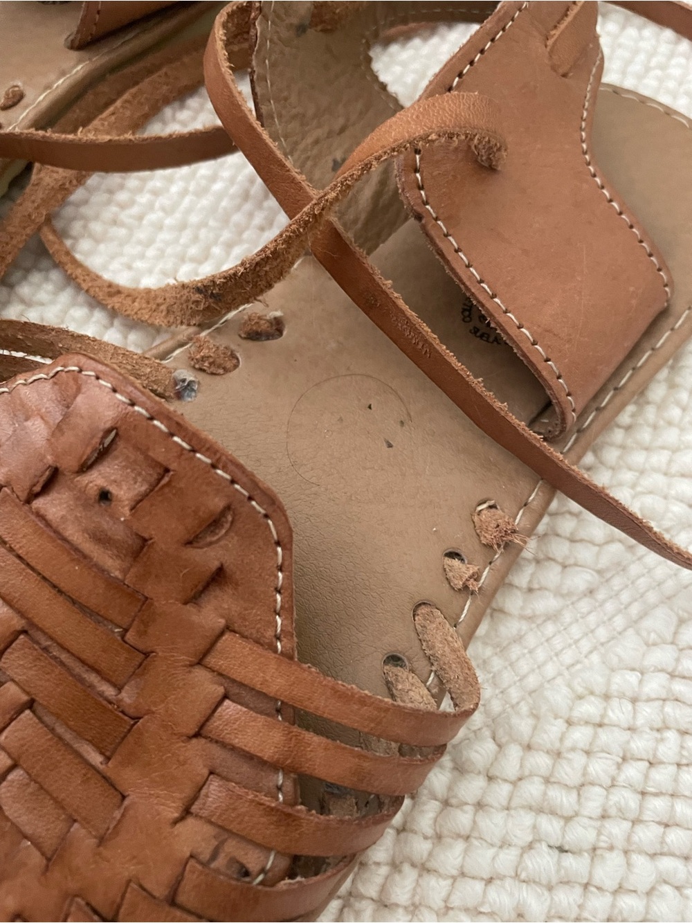 Women's Brown Leather Huarache Lace-Up Closed-Toe Sandals - Picture 5 of 5